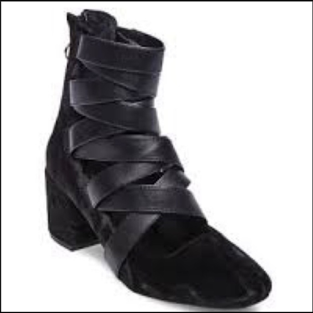 Lord & Taylor Black Velvet Ribbon Lace up Booties